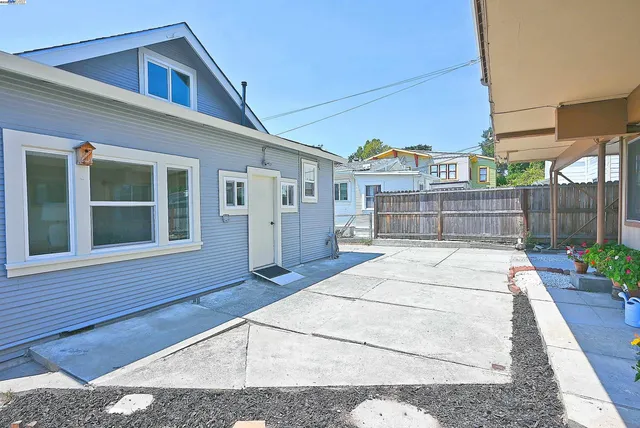 $998,000 | 3914 Agua Vista Street, Oakland, CA 94601