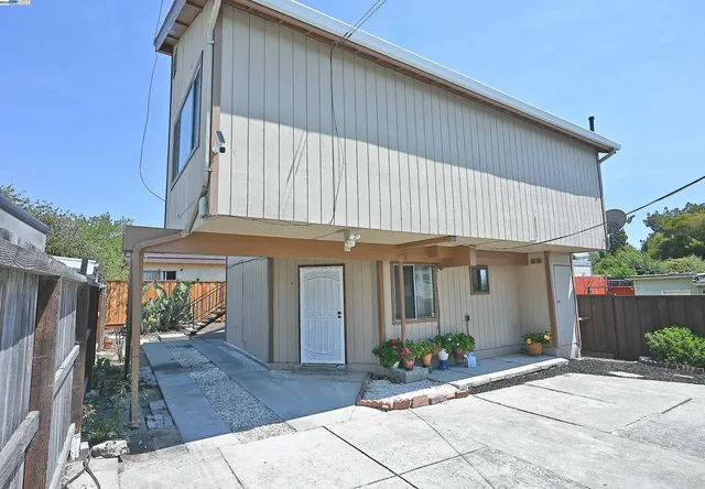 $998,000 | 3914 Agua Vista Street, Oakland, CA 94601