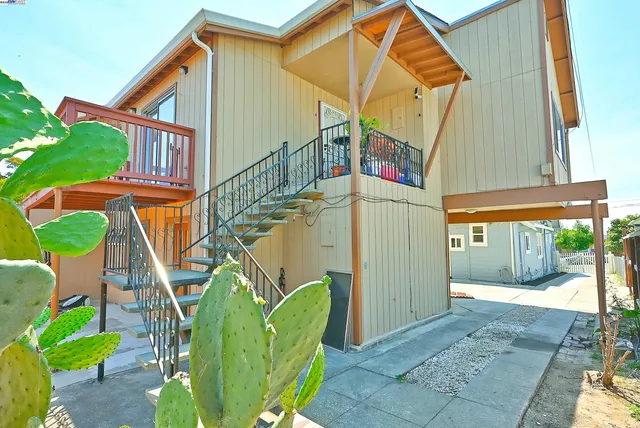 $998,000 | 3914 Agua Vista Street, Oakland, CA 94601