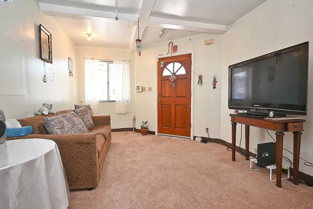 $998,000 | 3914 Agua Vista Street, Oakland, CA 94601