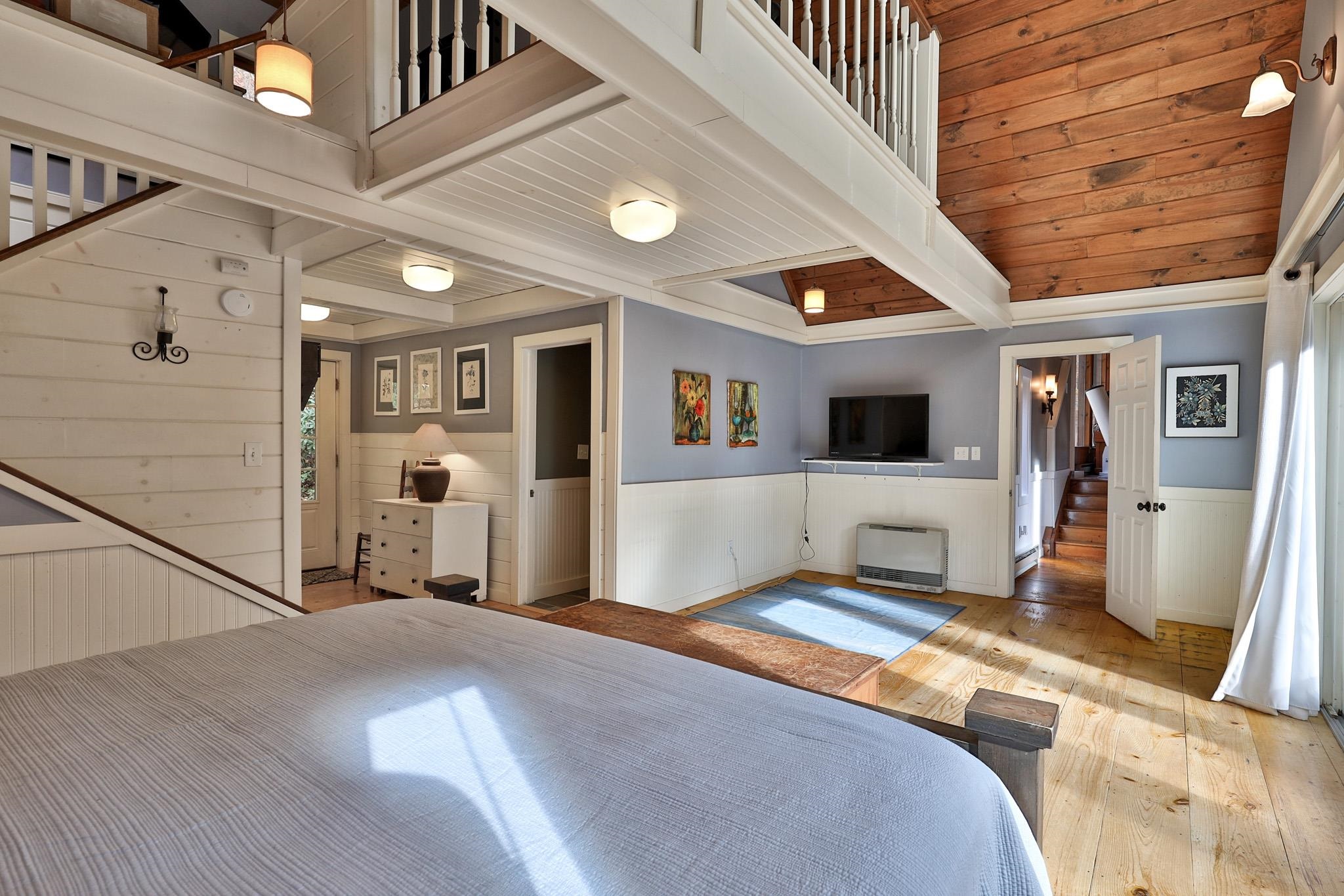 430 Hawk Mountain Road Pittsfield, VT 05762 - Photo 16 of 48