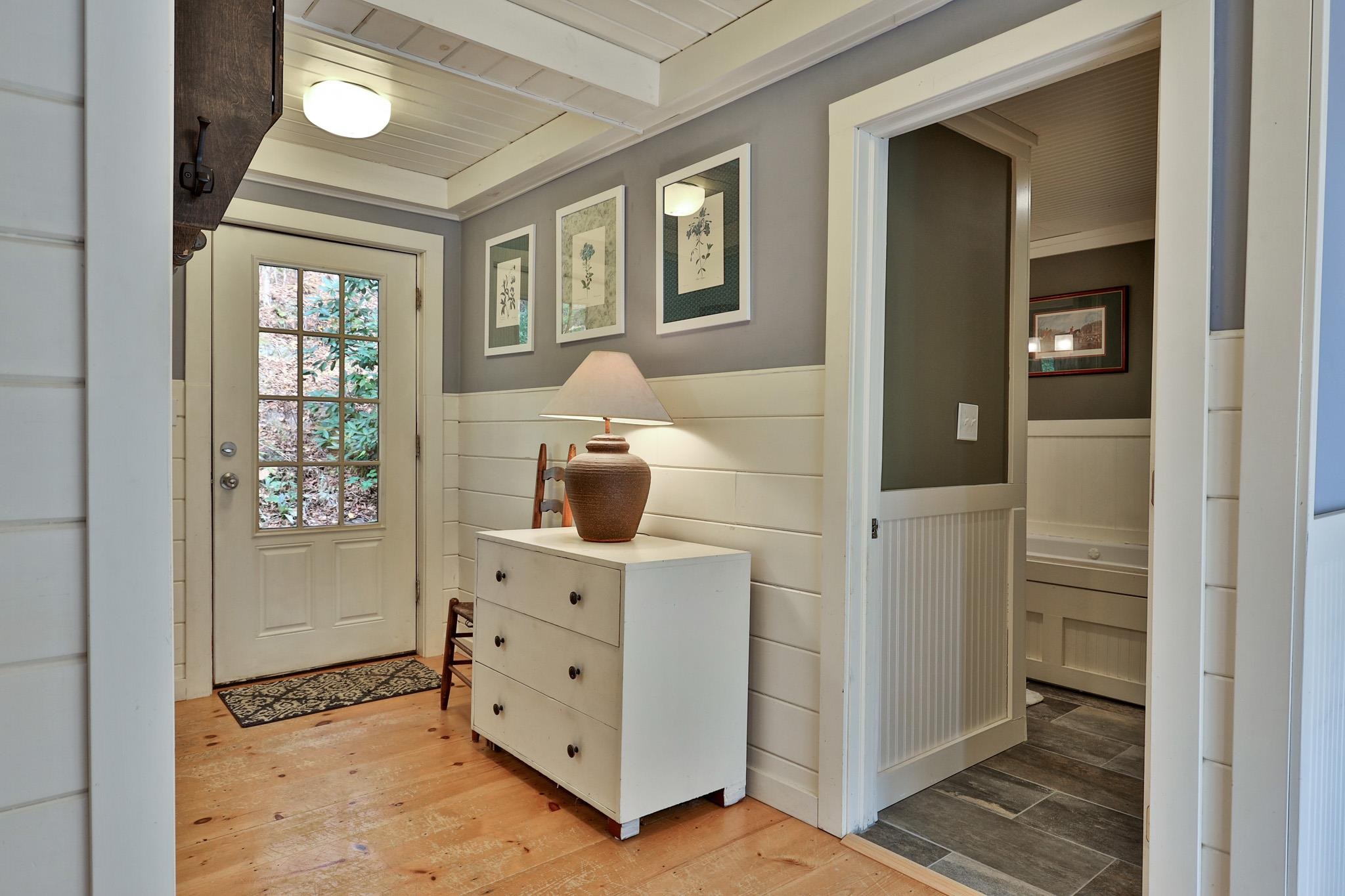 430 Hawk Mountain Road Pittsfield, VT 05762 - Photo 18 of 48