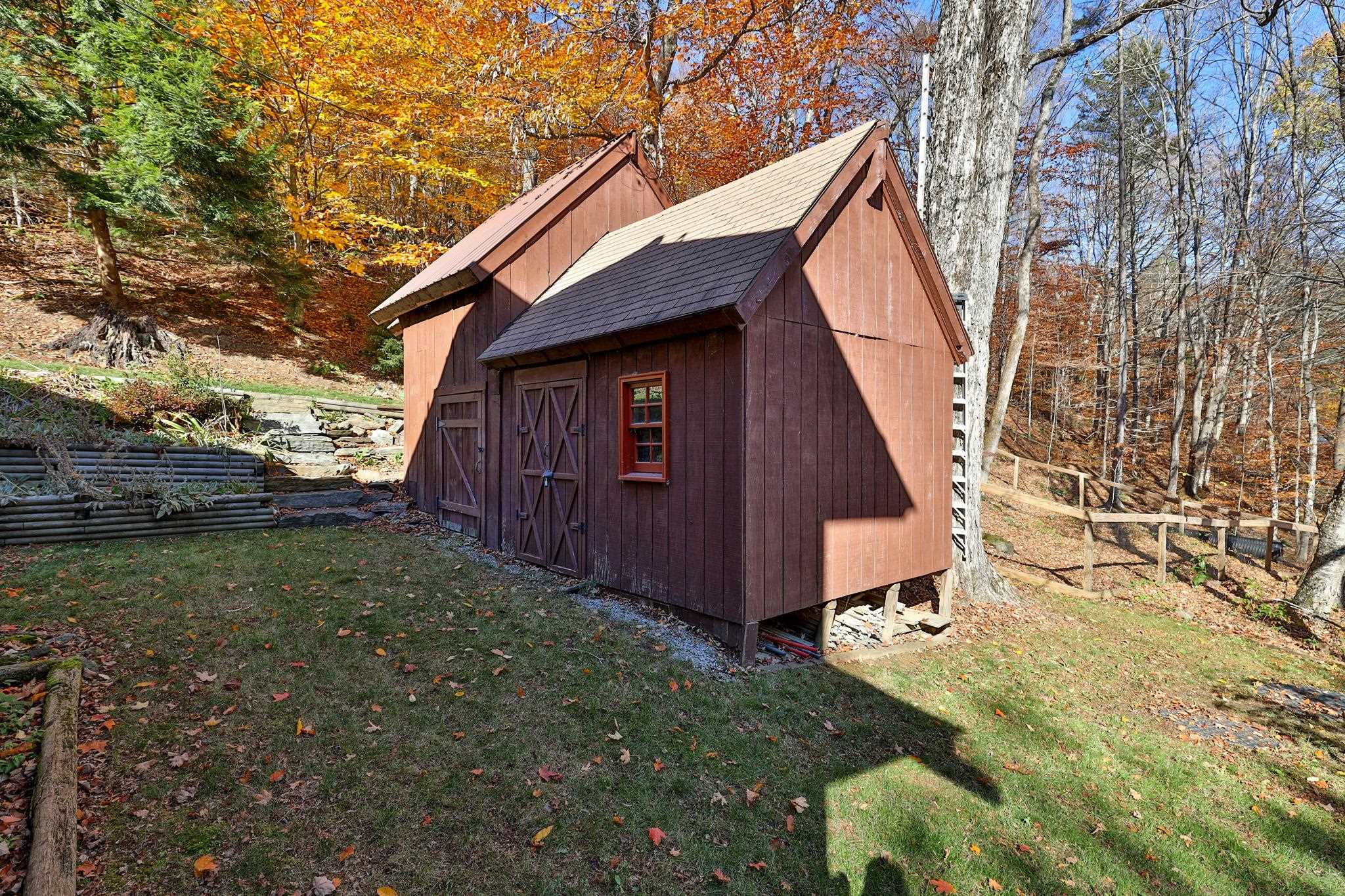 430 Hawk Mountain Road Pittsfield, VT 05762 - Photo 38 of 48