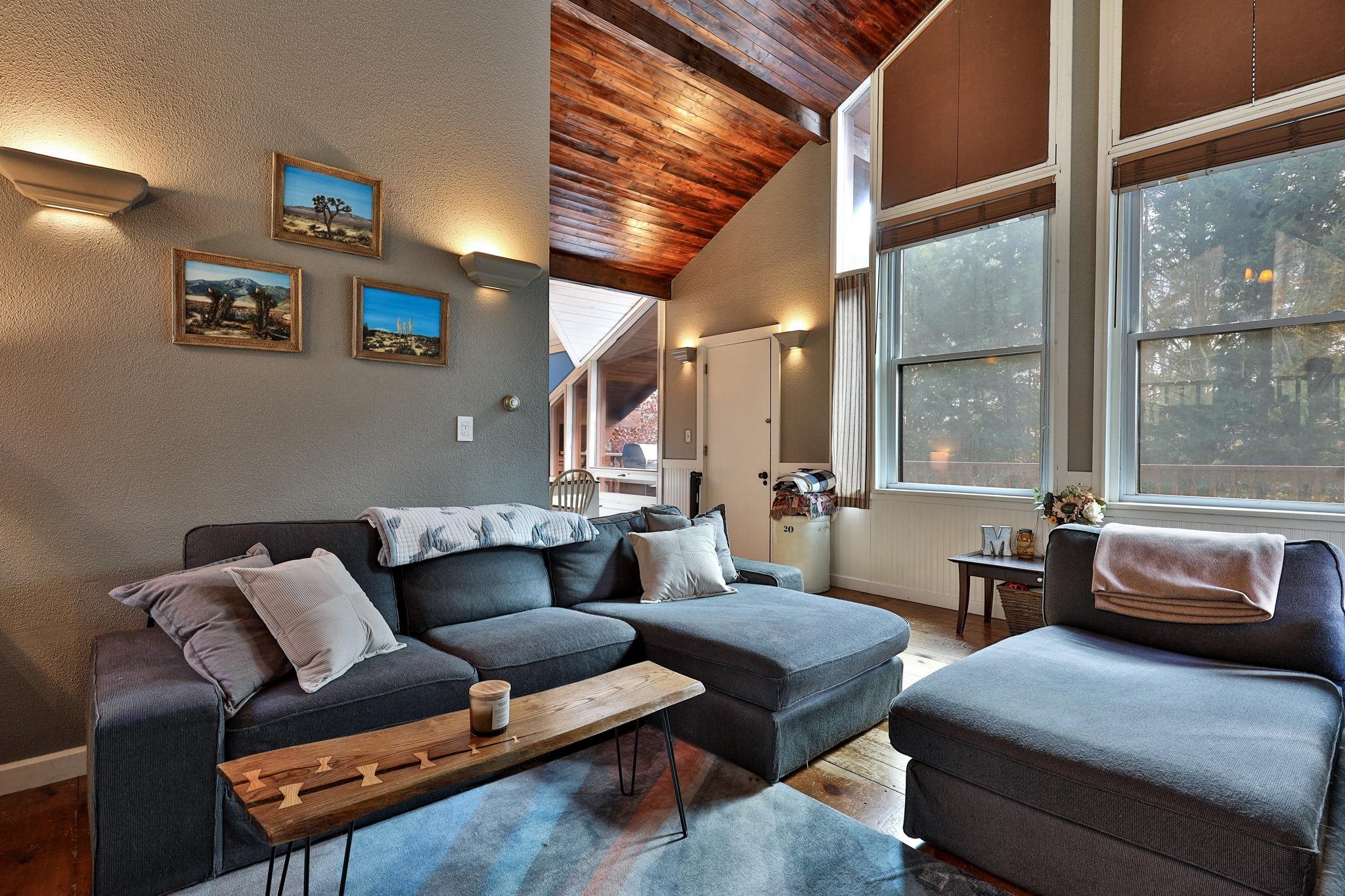 430 Hawk Mountain Road Pittsfield, VT 05762 - Photo 7 of 48