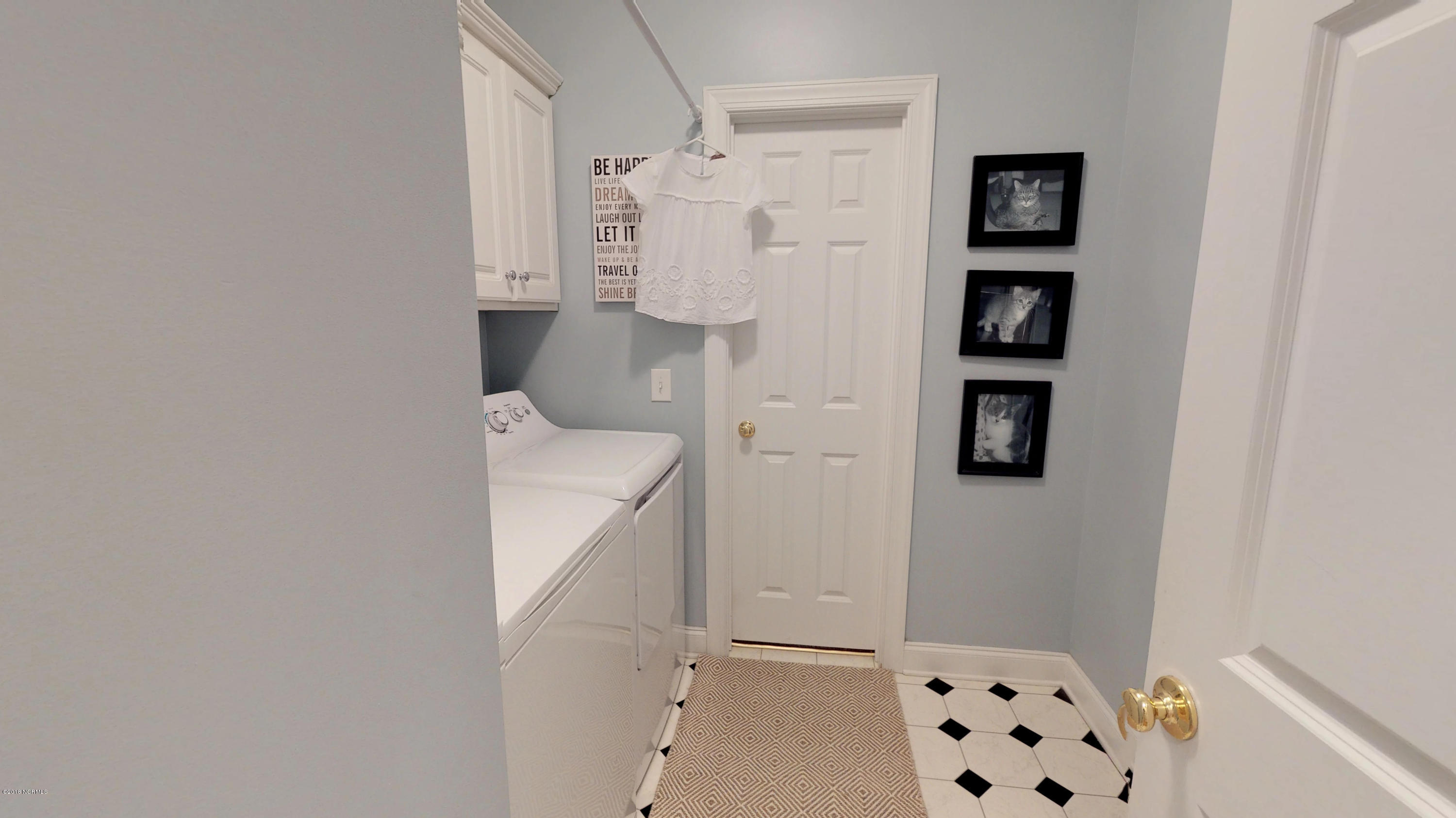 404 Lodge Road Washington, NC 27889 - Photo 24 of 36 404 Lodge Rd034