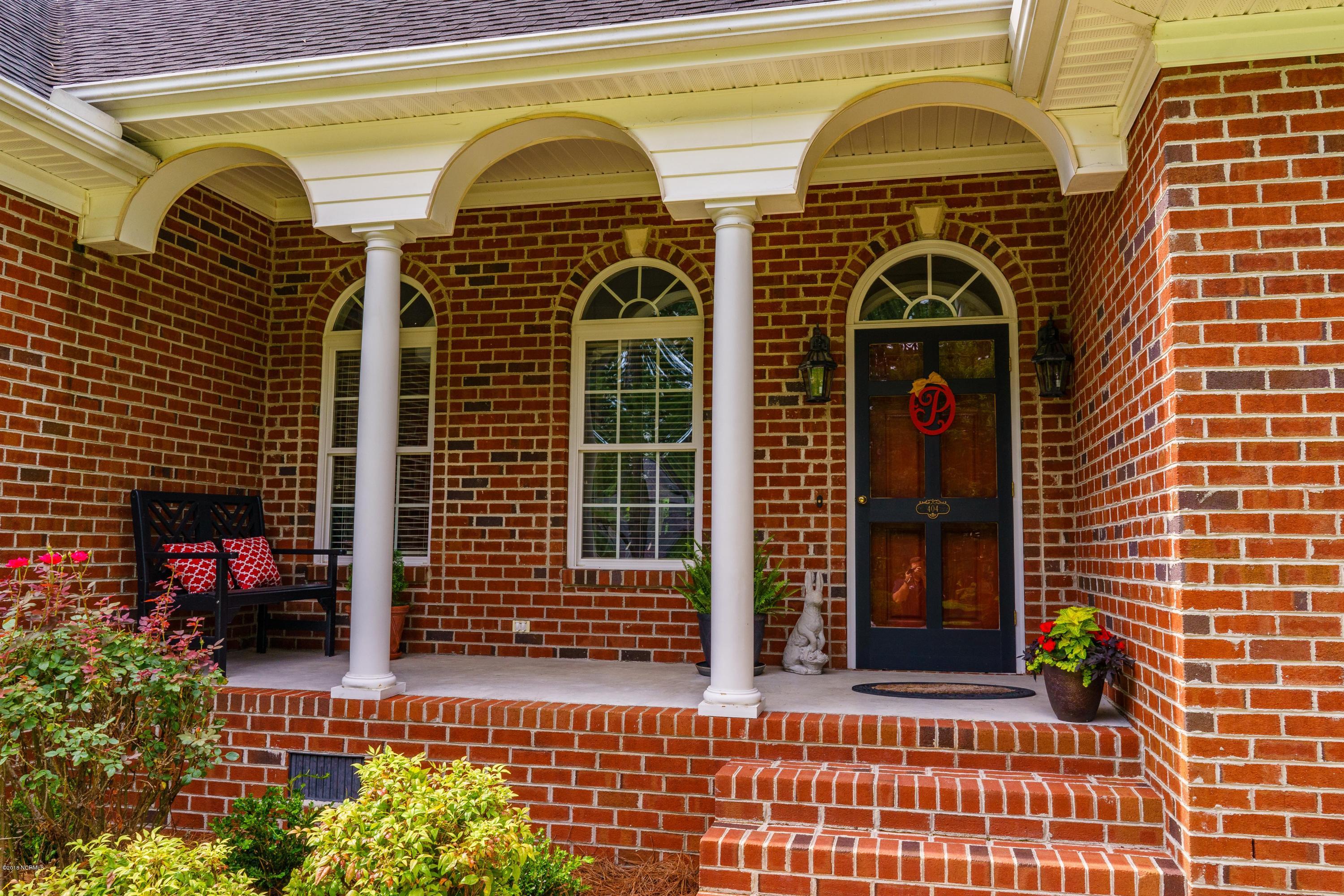 404 Lodge Road Washington, NC 27889 - Photo 6 of 36 404 Lodge Rd007