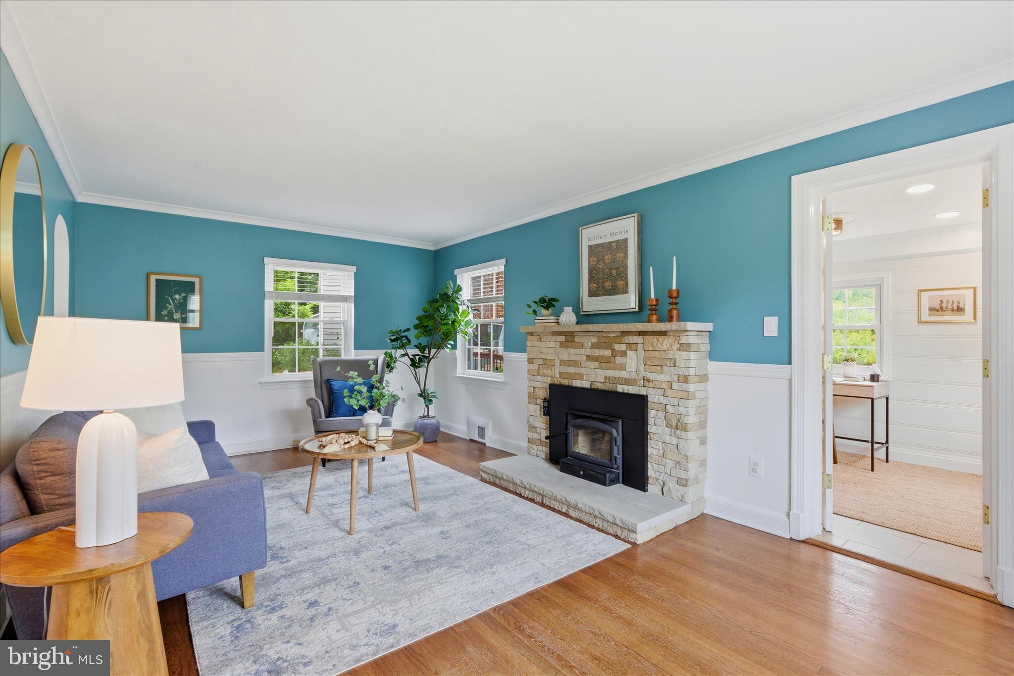 5721 Forest Road Cheverly, MD 20785 - Photo 5 of 49 Cozy living room with fire place
