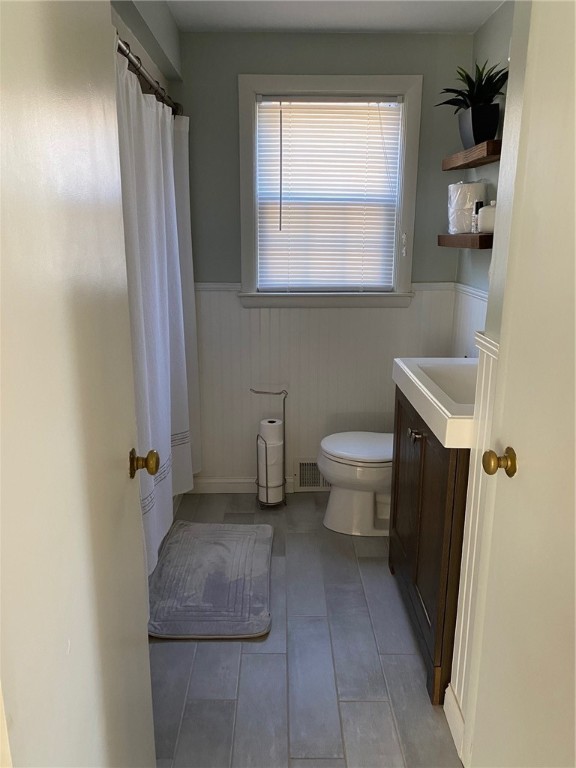 84 Ewing Road North Kingstown, RI 02852 - Photo 14 of 16 Gallery Image 14