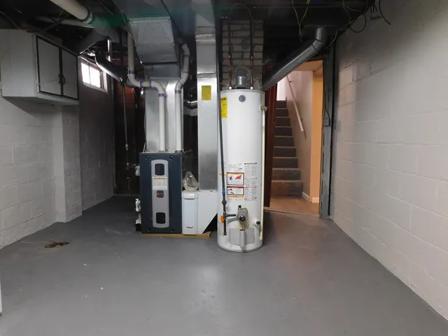 $194,000 | 160 Fairfield Drive, Coldwater, MI 49036