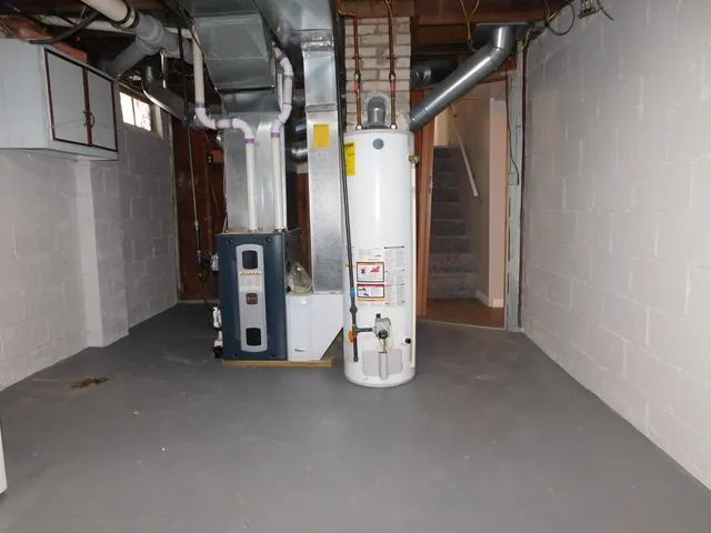 $194,000 | 160 Fairfield Drive, Coldwater, MI 49036