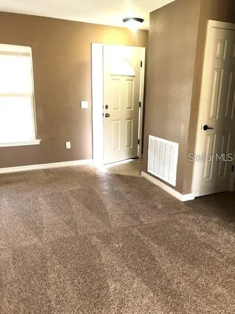 $1,600 | 16718 Southwest 21st Circle, Ocala, FL 34473