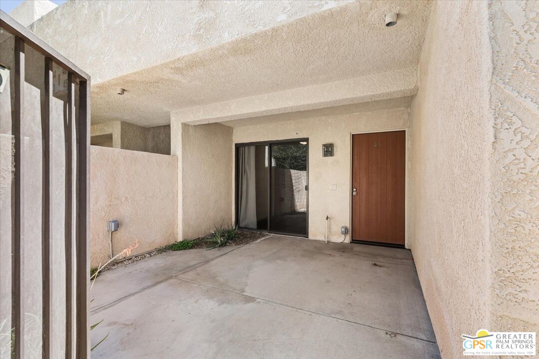200 East Racquet Club Road, Unit 45 Palm Springs, CA 92262 - Photo 9 of 36