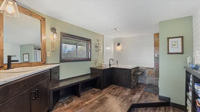 $484,000 | 27388 County Road 34, Paynesville, MN 56362