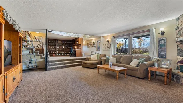 $484,000 | 27388 County Road 34, Paynesville, MN 56362