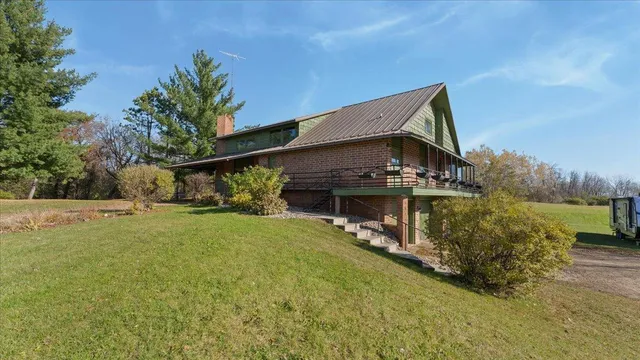 $484,000 | 27388 County Road 34, Paynesville, MN 56362