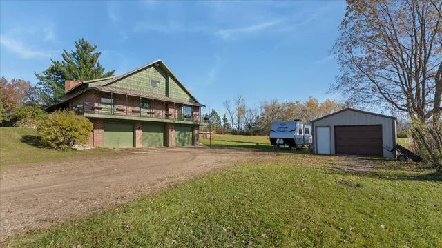 $484,000 | 27388 County Road 34, Paynesville, MN 56362