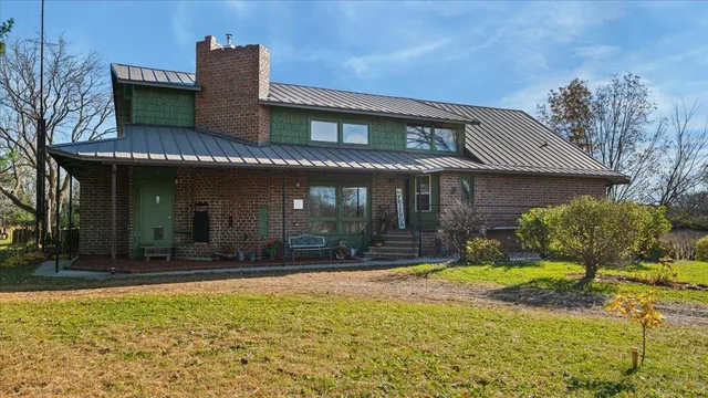 $484,000 | 27388 County Road 34, Paynesville, MN 56362