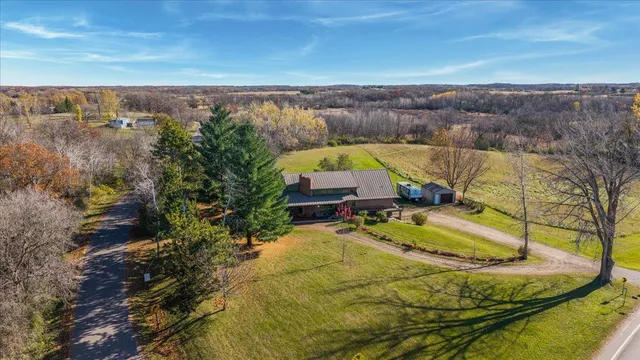 $484,000 | 27388 County Road 34, Paynesville, MN 56362