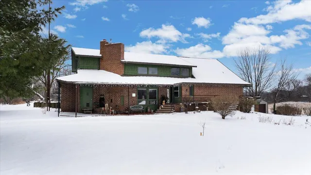 $484,000 | 27388 County Road 34, Paynesville, MN 56362