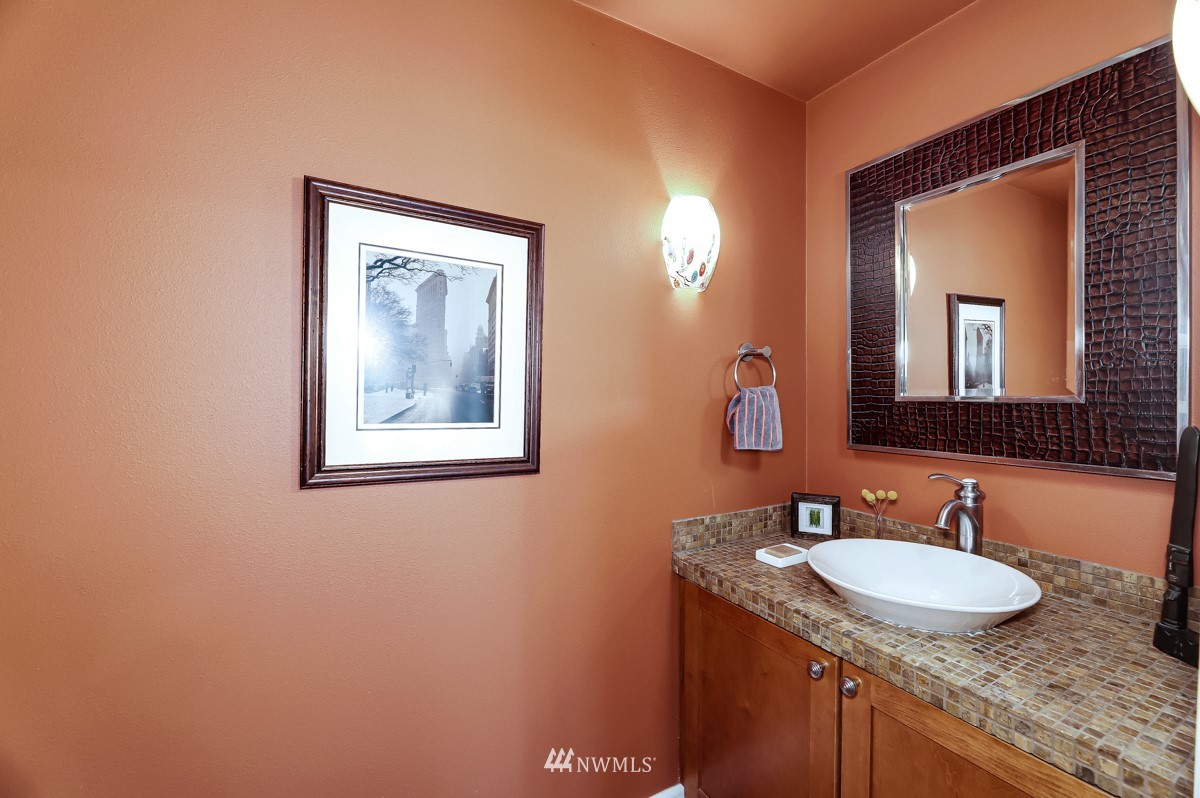 1300 Southwest Webster Street Seattle, WA 98106 - Photo 18 of 39 Gallery Image 18