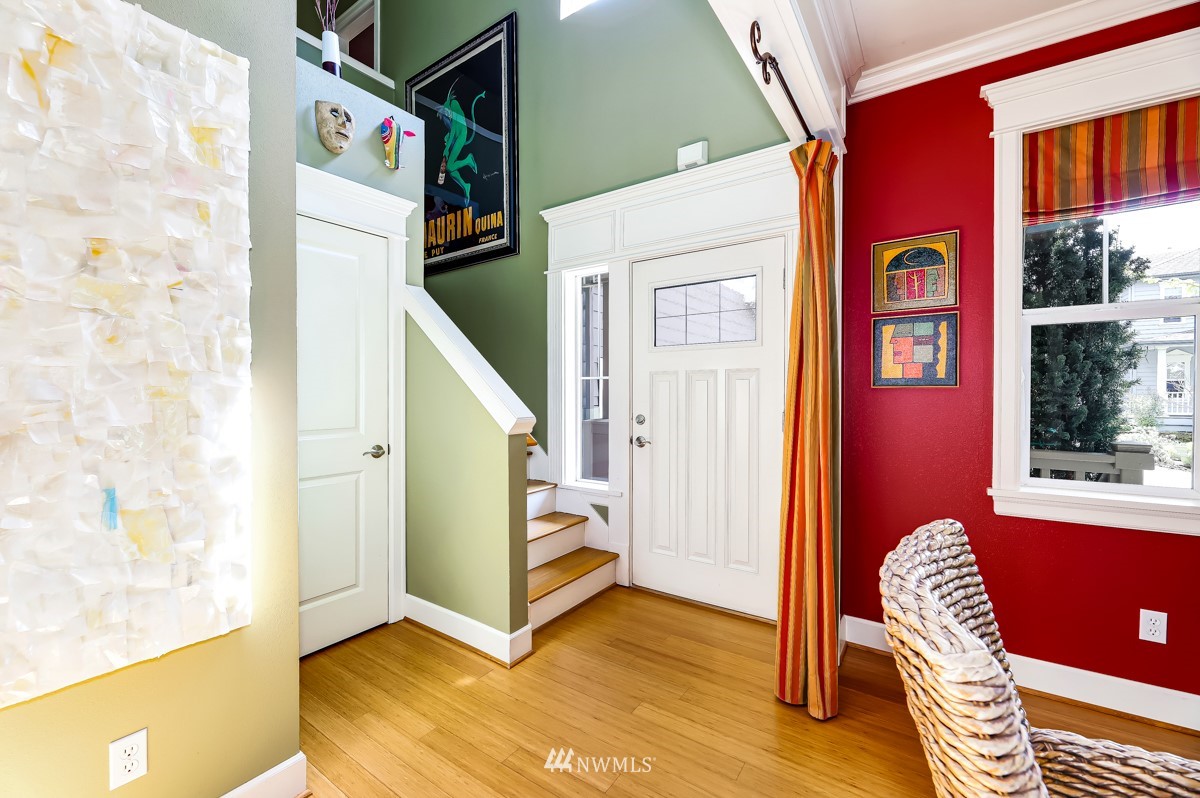 1300 Southwest Webster Street Seattle, WA 98106 - Photo 6 of 39 Gallery Image 6