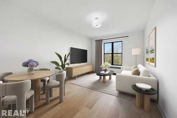 $599,000 | 668 Riverside Drive, Unit 6B | Hamilton Heights