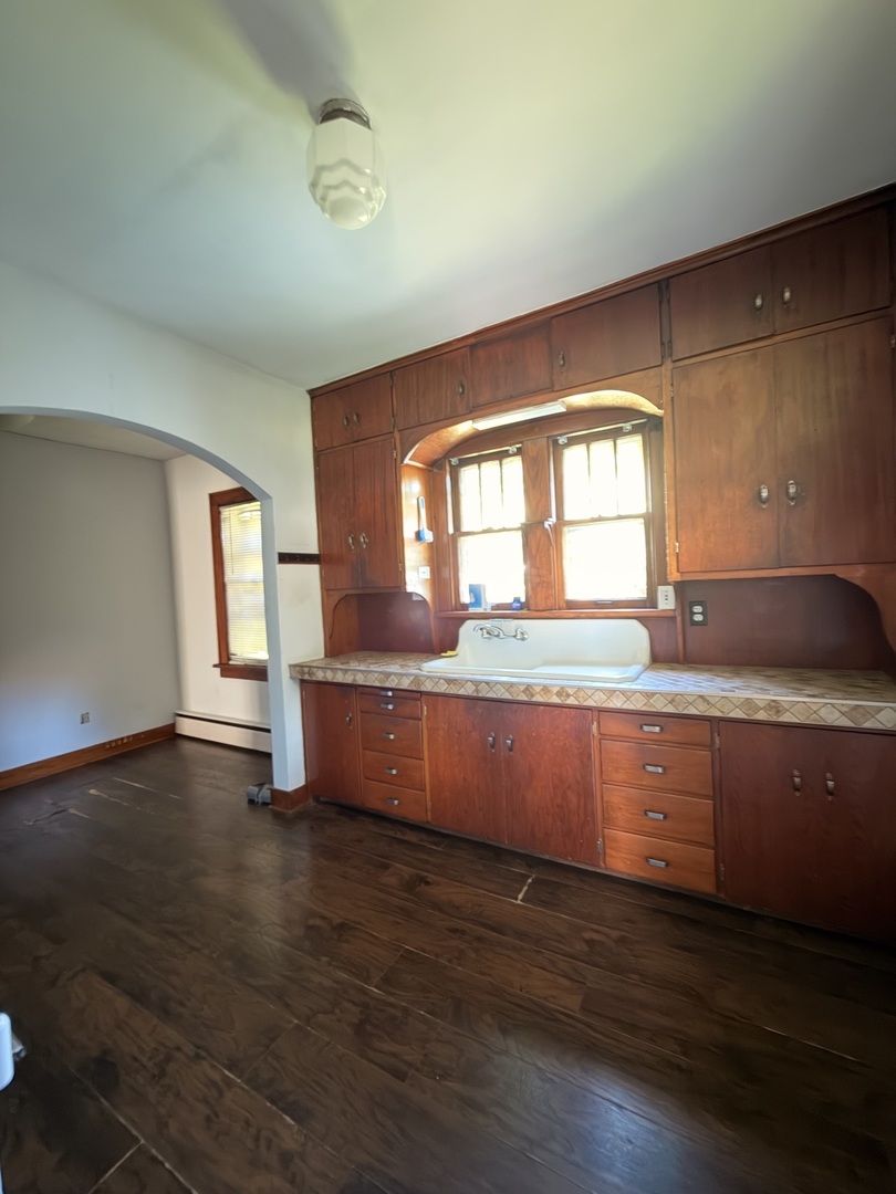 518 West St Paul Street Spring Valley, IL 61362 - Photo 3 of 13 Gallery Image 3