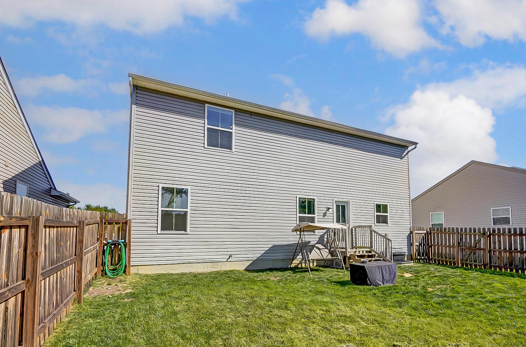 207 South Tuttle Road Springfield, OH 45505 - Photo 31 of 36 034