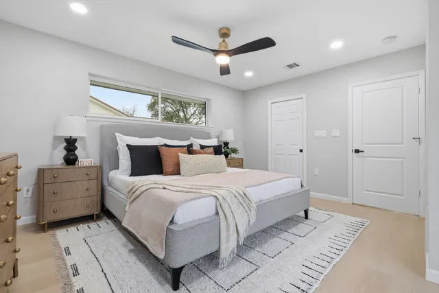 $600,000 | 4610 Creekbend Drive, Houston, TX 77035