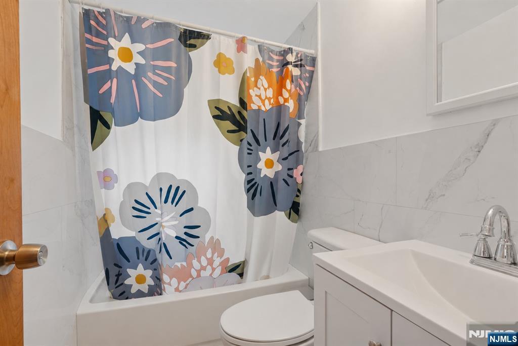 422 Union Avenue Rutherford, NJ 07070 - Photo 23 of 47 Gallery Image 23