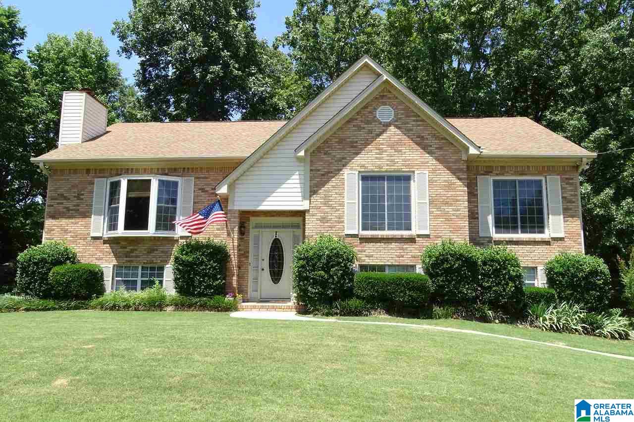 412 Milgray East Calera, AL 35040 - Photo 1 of 27