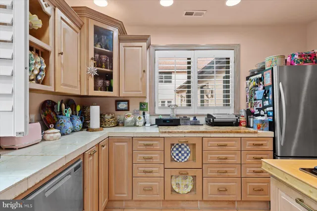 $1,750,000 | 28630 Edgemere Road, Easton, MD 21601