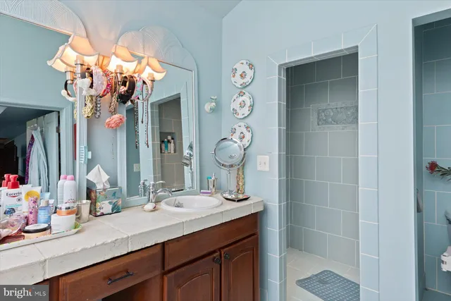 $1,750,000 | 28630 Edgemere Road, Easton, MD 21601