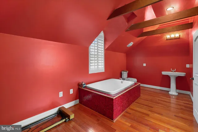 $1,750,000 | 28630 Edgemere Road, Easton, MD 21601