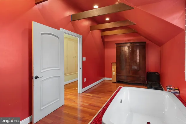 $1,750,000 | 28630 Edgemere Road, Easton, MD 21601