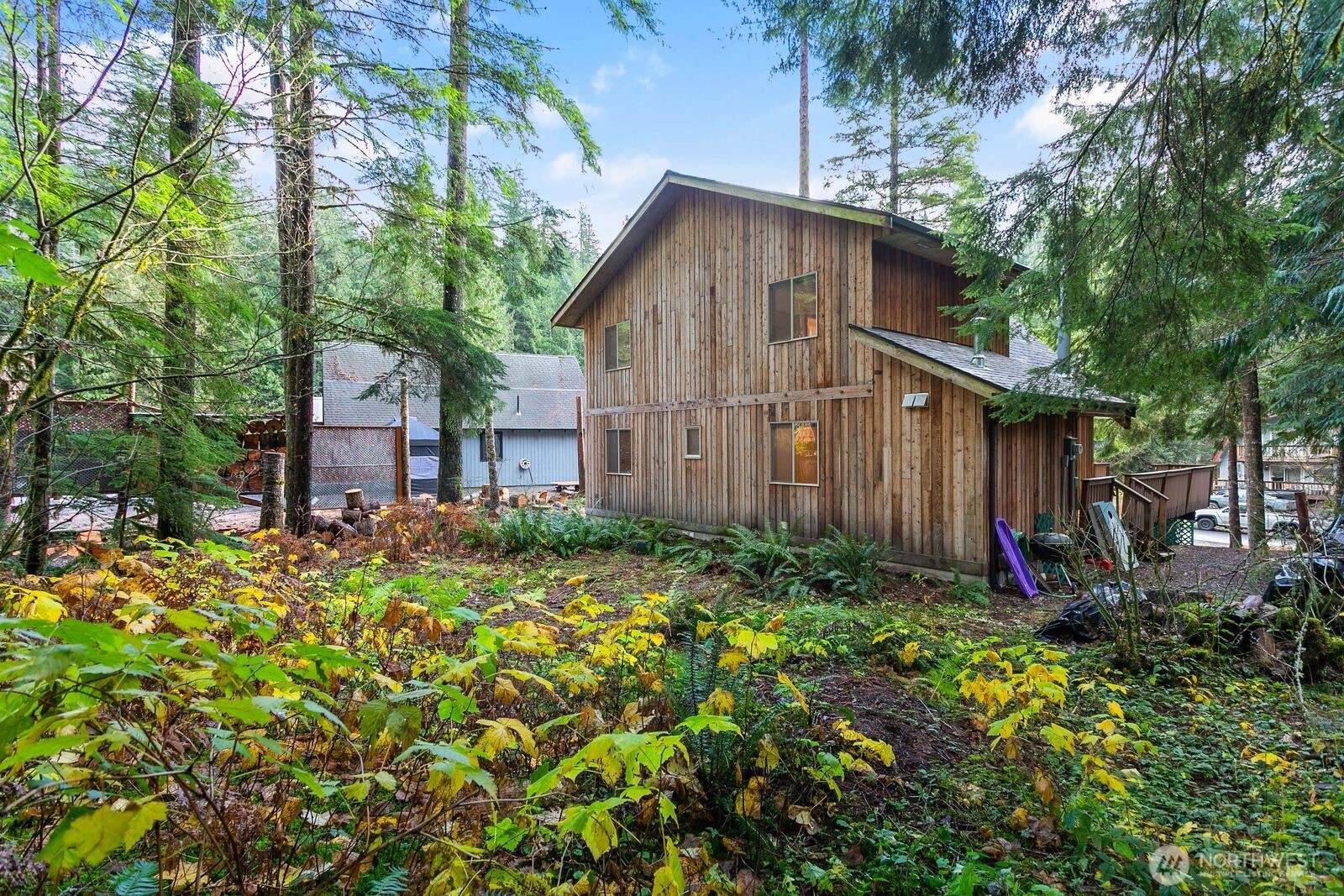 7132 St Helen's Place Deming, WA 98244 - Photo 30 of 35 front view of a house with a yard