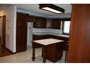 1708 Southside Road Elizabethton, TN 37643 - Photo 4 of 12 Photo 4