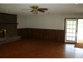 1708 Southside Road Elizabethton, TN 37643 - Photo 5 of 12 Photo 5