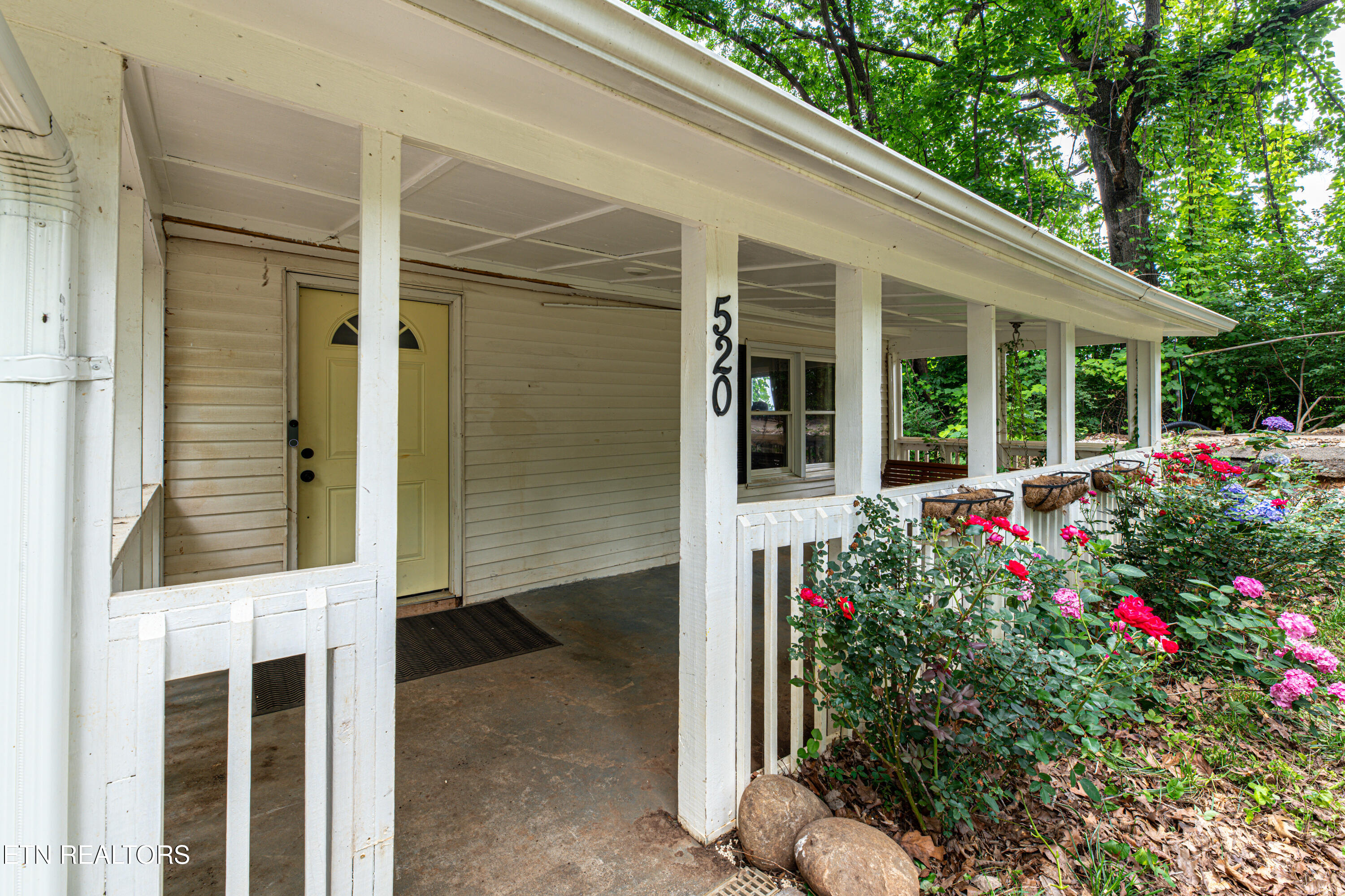 520 Burns Road Knoxville, TN 37914 - Photo 18 of 19 520 Burns Rd-3