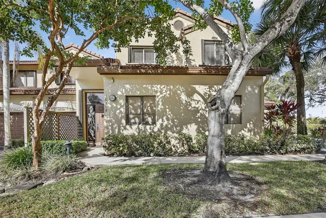 a front view of house with yard