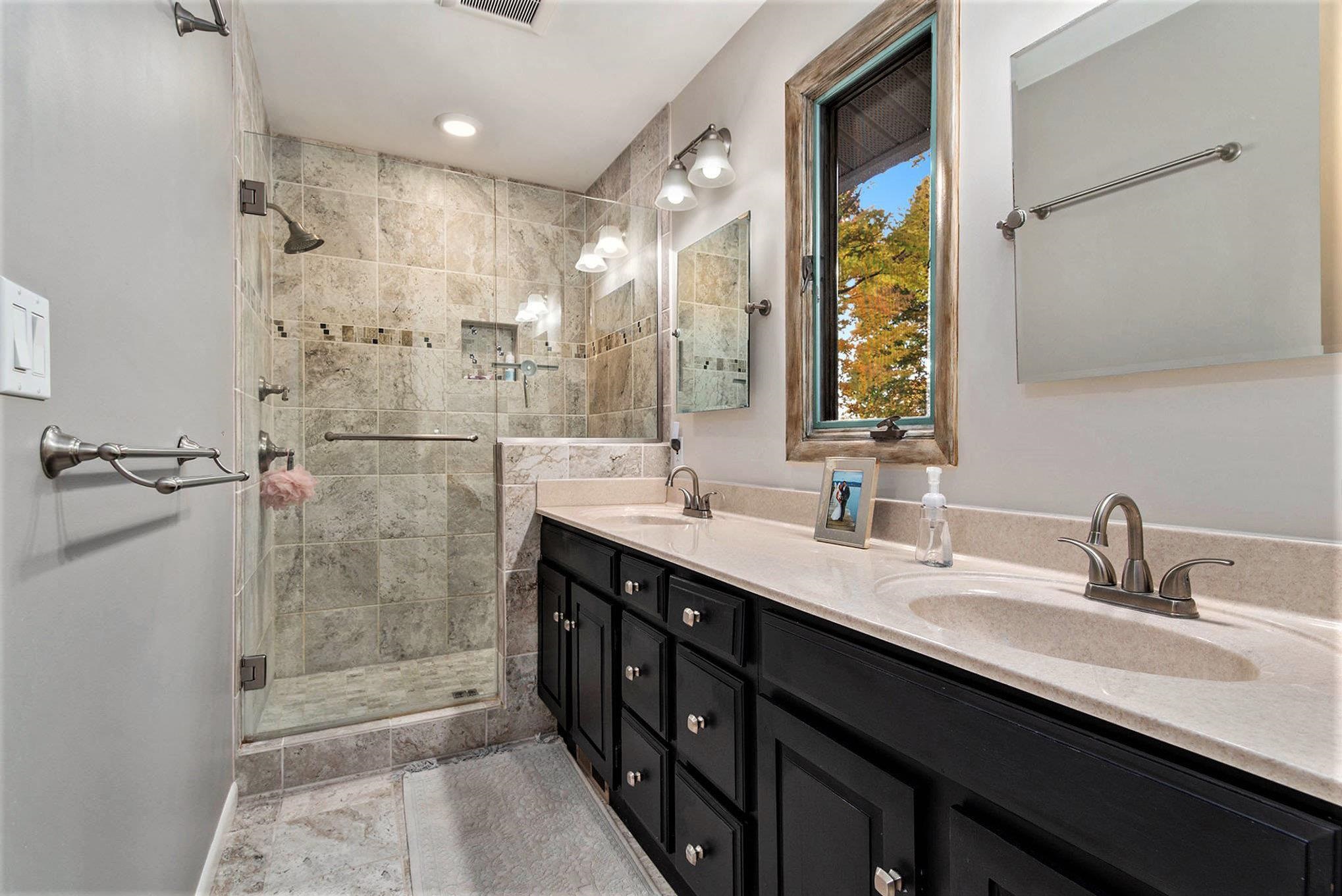 2678 Blue Ridge Lane Traverse City, MI 49685 - Photo 24 of 50 1928397-70a28951-0d17-4b45-a78f-d84e25f47a55.JPG