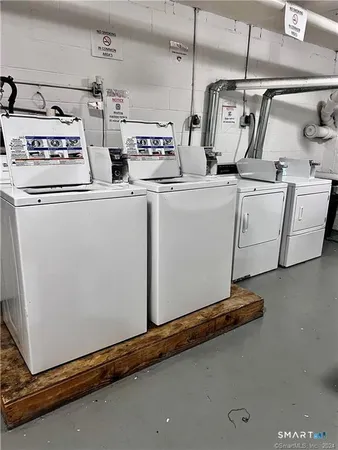 $1,700 | 2580 Main Street, Unit A2, Stratford, CT 06615