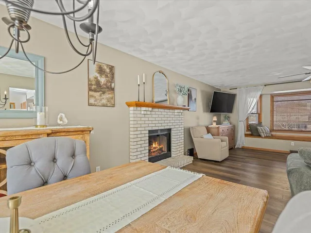 $349,900 | 8629 Perth Lane, Caledonia, IL 61011