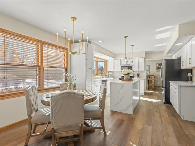 $349,900 | 8629 Perth Lane, Caledonia, IL 61011