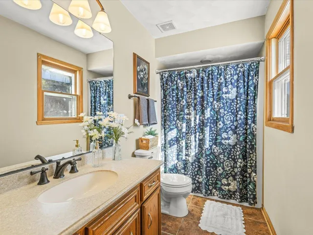 $349,900 | 8629 Perth Lane, Caledonia, IL 61011