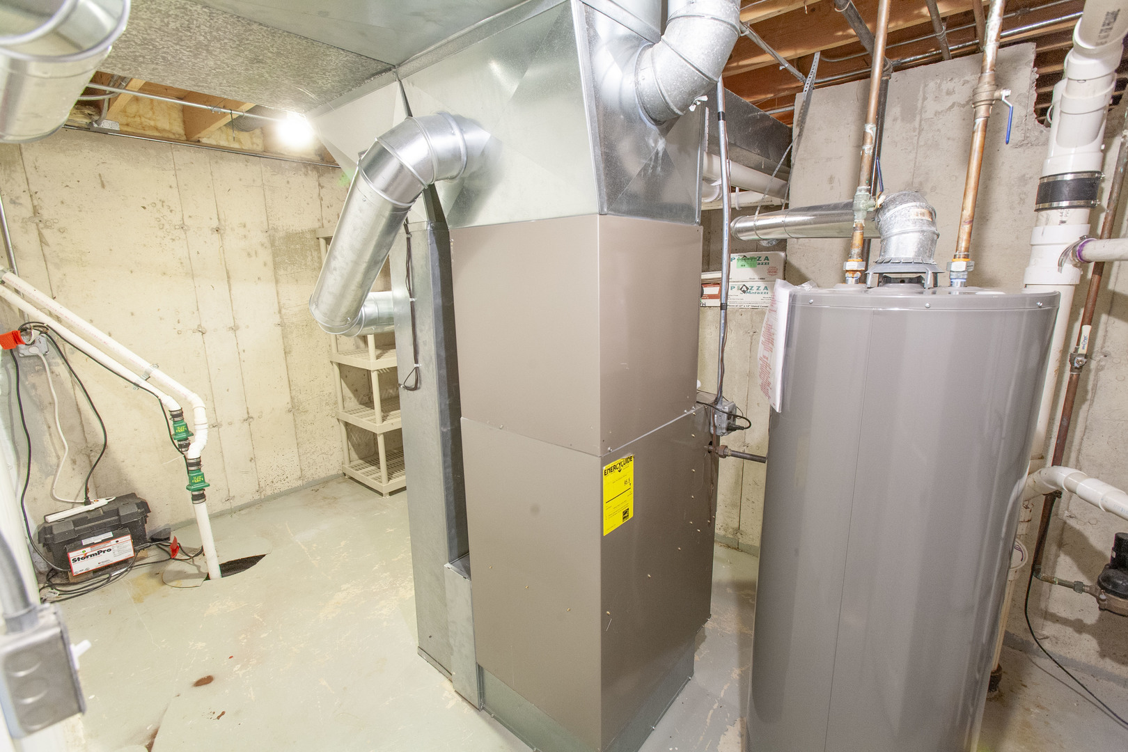 2705 Colonial Drive Elgin, IL 60124 - Photo 36 of 39