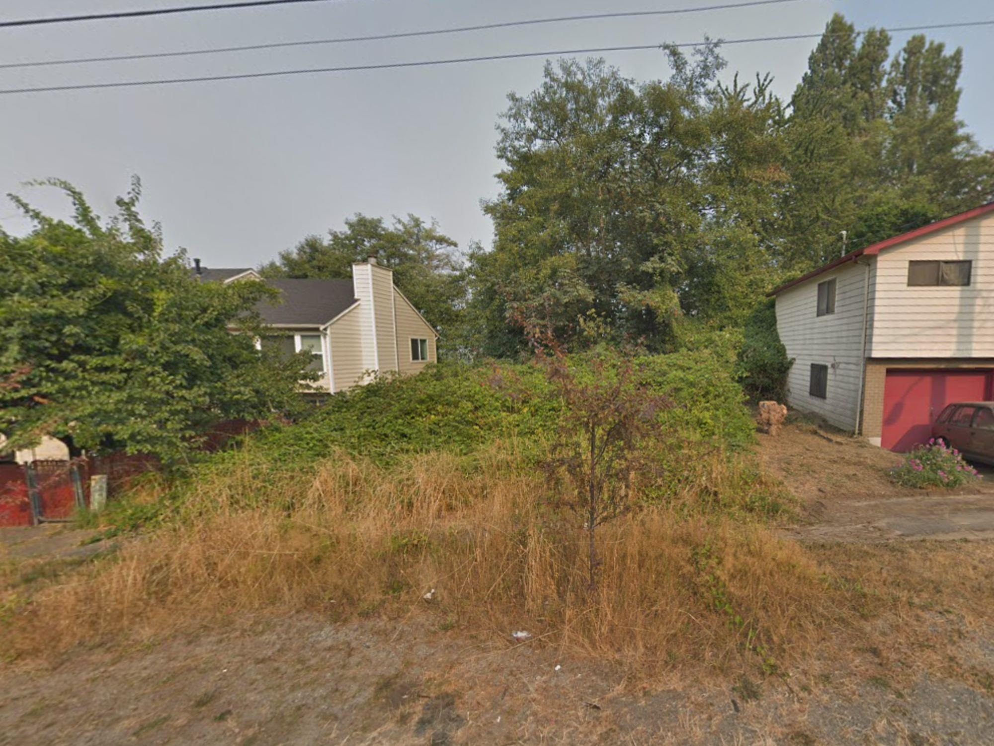 2016 South 18th Avenue Seattle, WA 98144 - Photo 5 of 10