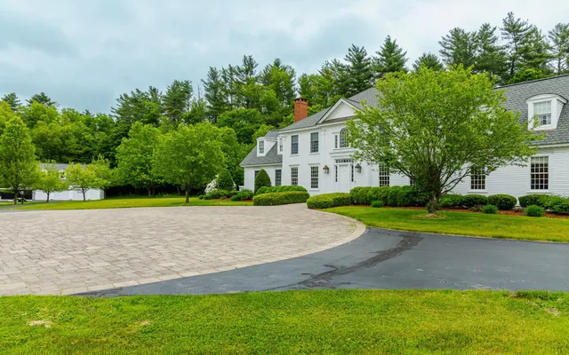 $1,775,000 | 61 N Road, Walpole, NH 03608