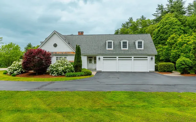 $1,775,000 | 61 N Road, Walpole, NH 03608