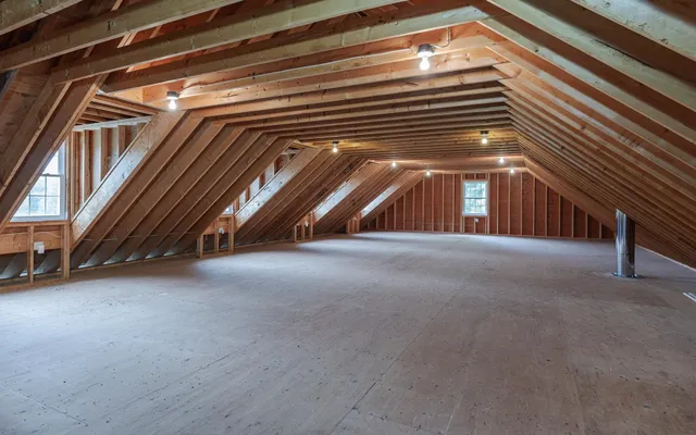 $1,775,000 | 61 N Road, Walpole, NH 03608